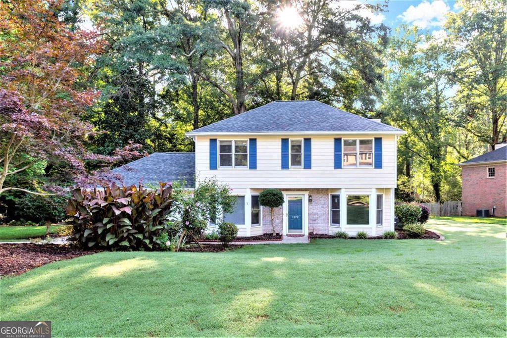 1172 Dogwood Forest Drive NE, Marietta, GA 30068