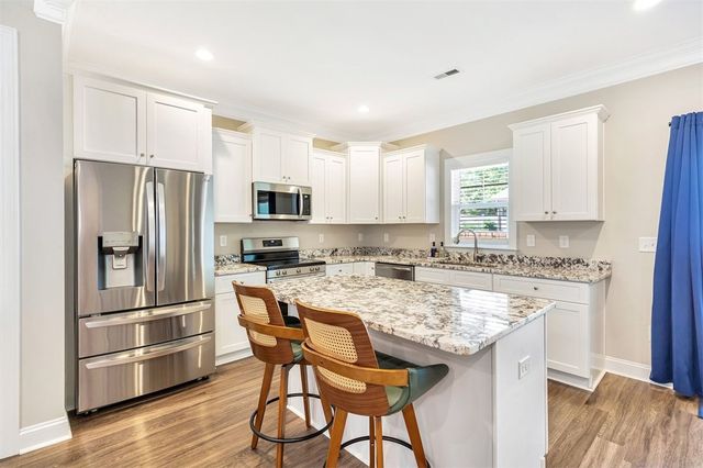 415 Thompson Street, Pendleton, SC 29670
