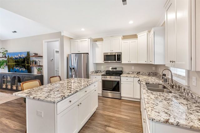 415 Thompson Street, Pendleton, SC 29670
