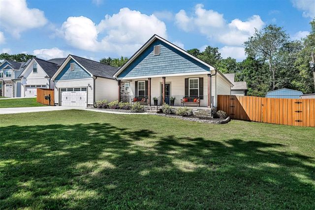 415 Thompson Street, Pendleton, SC 29670