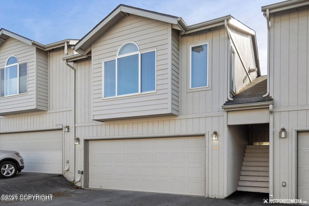 211 Dailey Avenue, #16, Anchorage, AK 99515