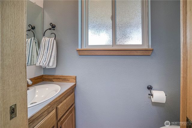 209 27th Street NE, East Wenatchee, WA 98802