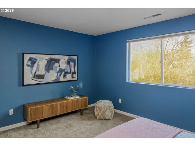 5778 Se TRANQUIL Ct, Milwaukie, OR 97267