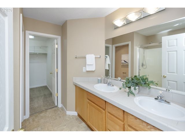 5778 Se TRANQUIL Ct, Milwaukie, OR 97267