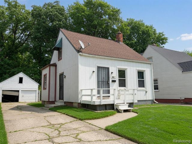 6300 Radnor Street, Detroit, MI 48224