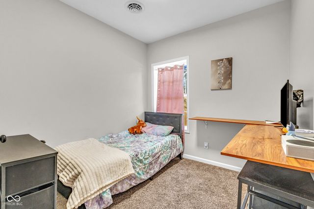 407 S Main Street, Veedersburg, IN 47987