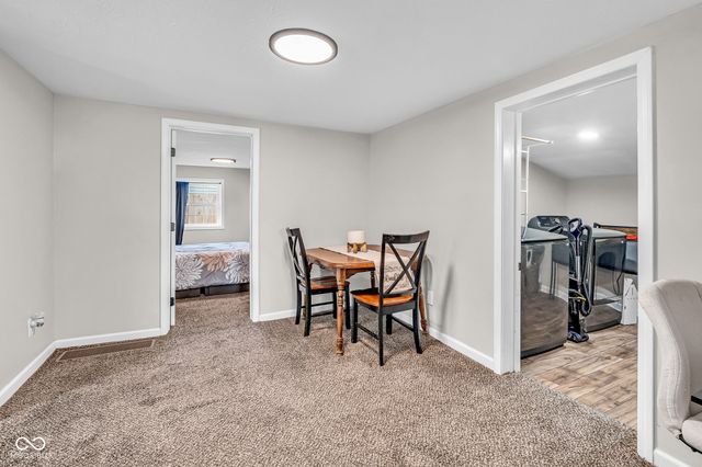 407 S Main Street, Veedersburg, IN 47987