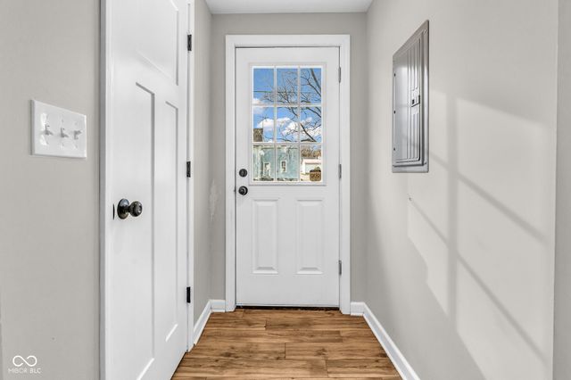 407 S Main Street, Veedersburg, IN 47987