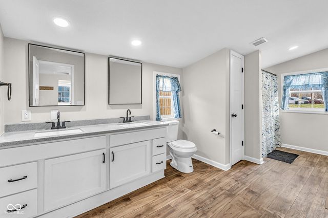 407 S Main Street, Veedersburg, IN 47987