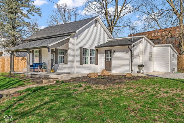 407 S Main Street, Veedersburg, IN 47987