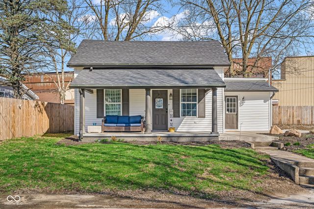 407 S Main Street, Veedersburg, IN 47987