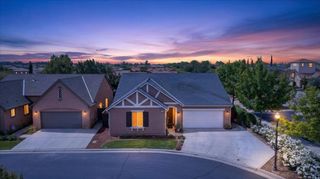 1776 N Mcpherson Lane, Clovis, CA 93619