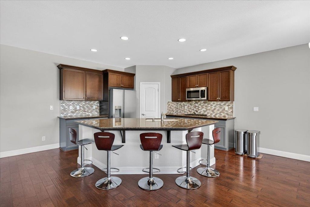 Image 14 of property listing at 1776 N Mcpherson Lane, Clovis, CA 93619