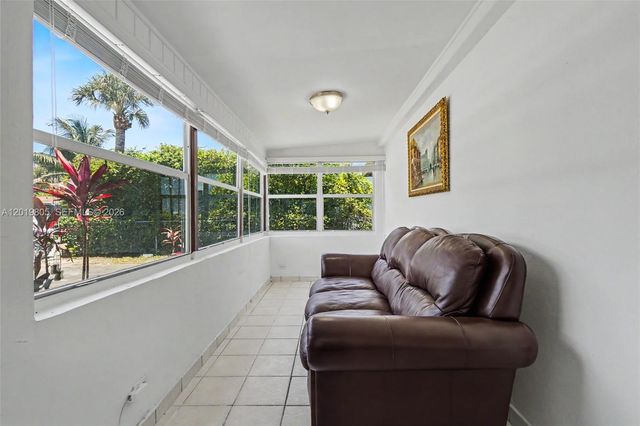 1554 NE 154th Ter, North Miami Beach, FL 33162