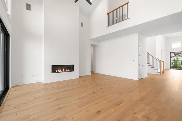 1813 Lucera BND, Leander, TX 78641