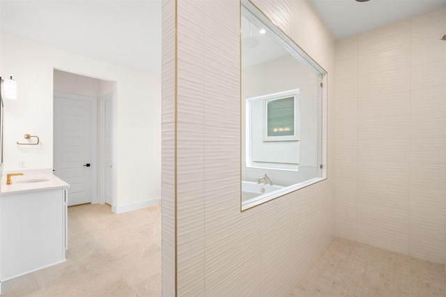 1813 Lucera BND, Leander, TX 78641