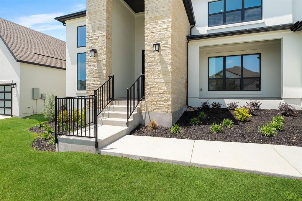 1813 Lucera BND, Leander, TX 78641