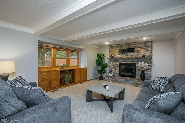 9786 Hocking Street NW, Massillon, OH 44646