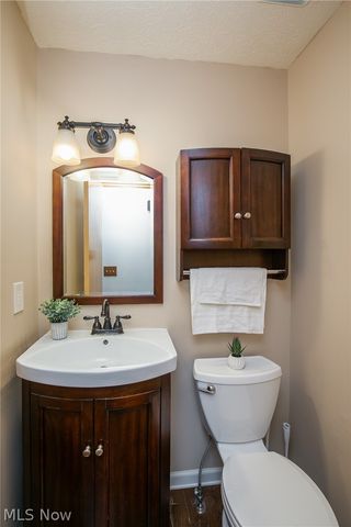 9786 Hocking Street NW, Massillon, OH 44646