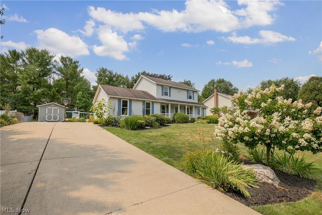9786 Hocking Street NW, Massillon, OH 44646