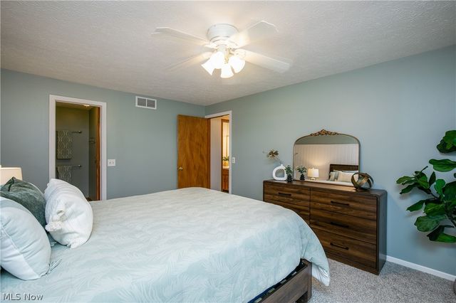9786 Hocking Street NW, Massillon, OH 44646
