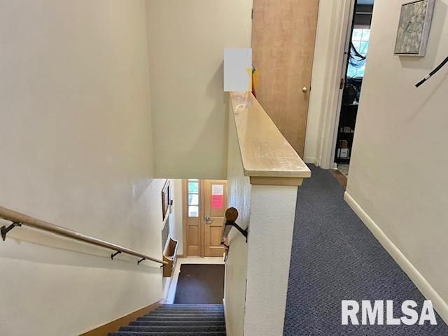 940 17TH Street 4, Moline, IL 61265