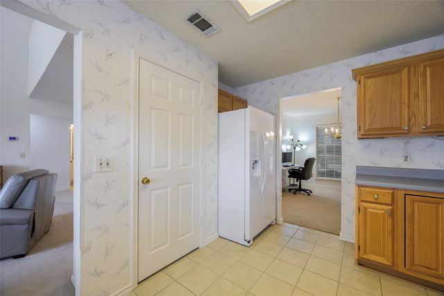 1919 Sunset Path, Lewisville, TX 75067