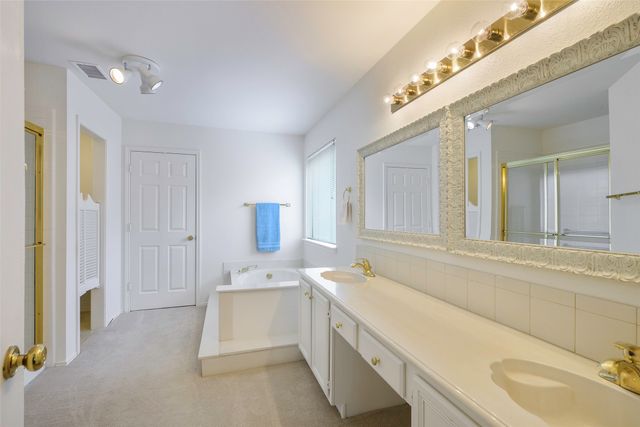 1919 Sunset Path, Lewisville, TX 75067