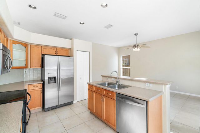 6267 Sand Hills Circle, Lake Worth, FL 33463