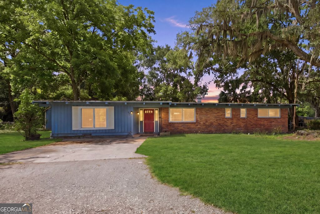 213 Chippewa Drive, Savannah, GA 31406