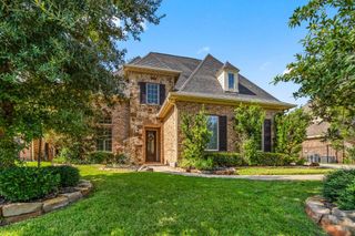 30 Beacons Light Place, Tomball, TX 77375