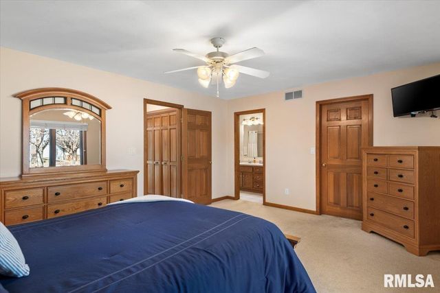 2505 Wydown Avenue, Springfield, IL 62704