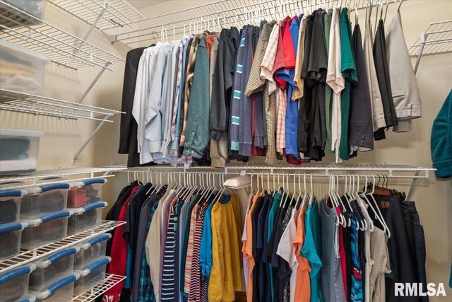 2505 Wydown Avenue, Springfield, IL 62704