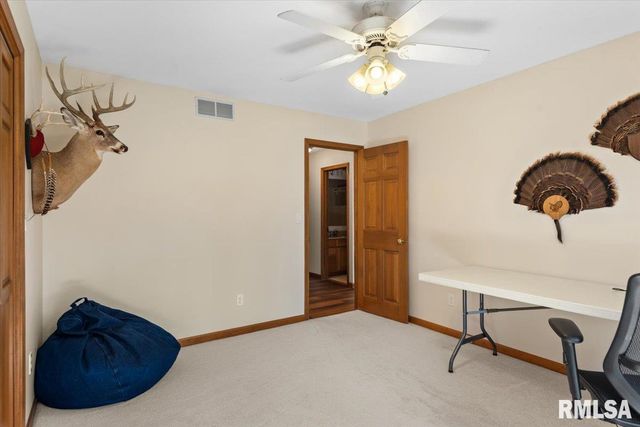 2505 Wydown Avenue, Springfield, IL 62704