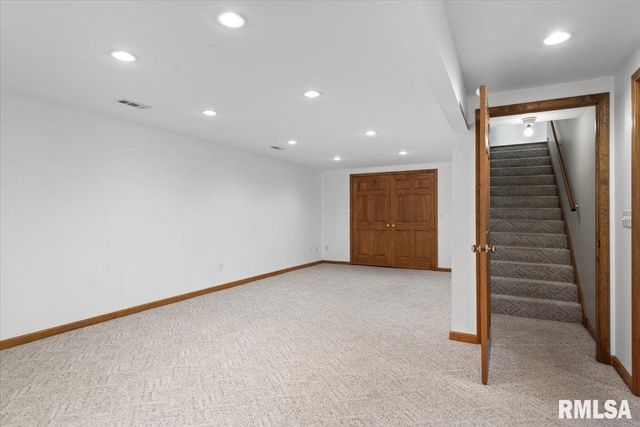 2505 Wydown Avenue, Springfield, IL 62704