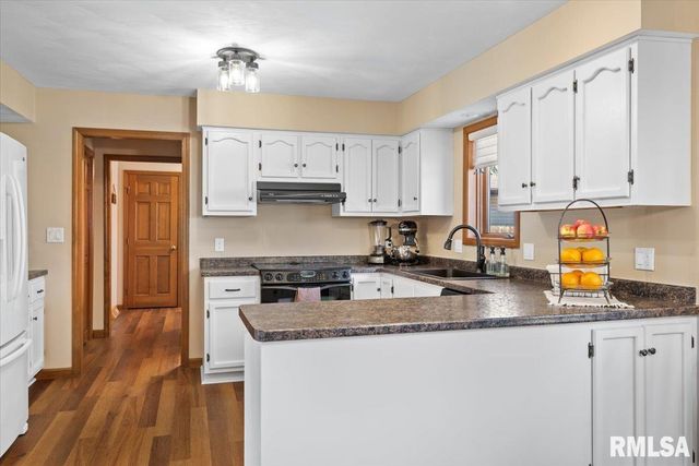 2505 Wydown Avenue, Springfield, IL 62704