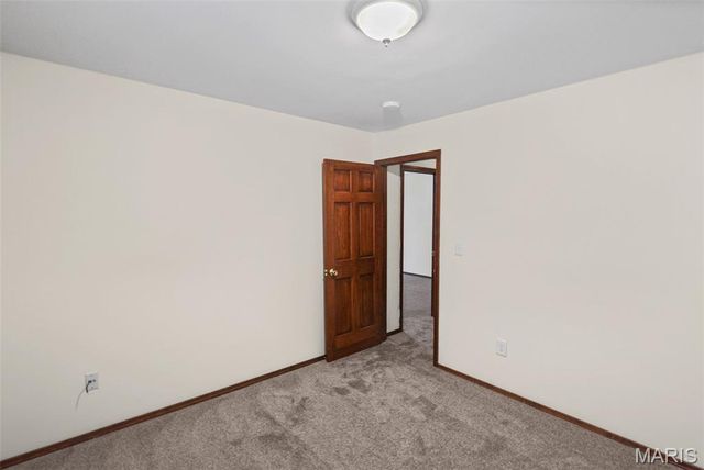 3280 Springbrook Drive, Shiloh, IL 62221