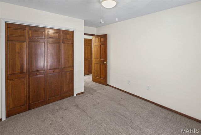 3280 Springbrook Drive, Shiloh, IL 62221