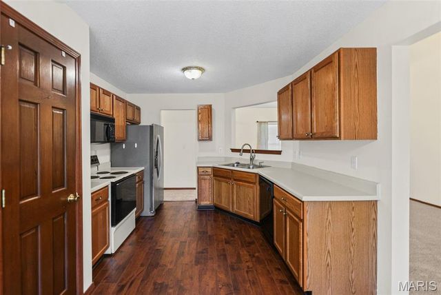 3280 Springbrook Drive, Shiloh, IL 62221