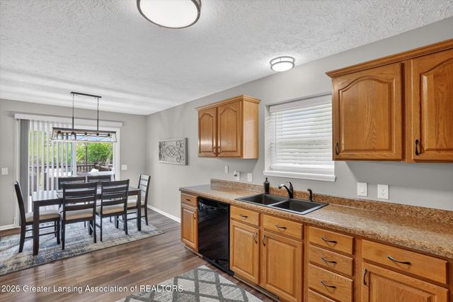 4600 Doncaster Avenue, Holt, MI 48842