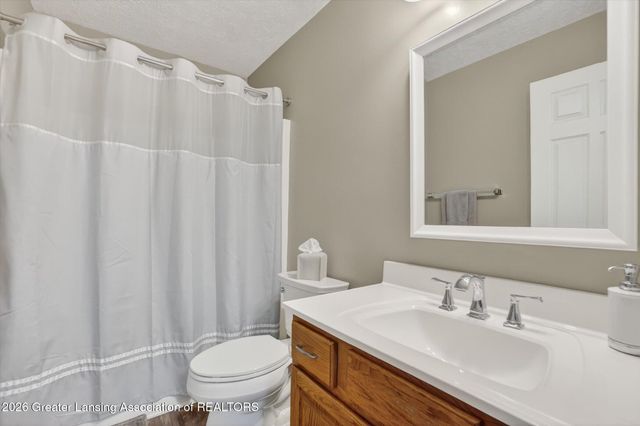 4600 Doncaster Avenue, Holt, MI 48842
