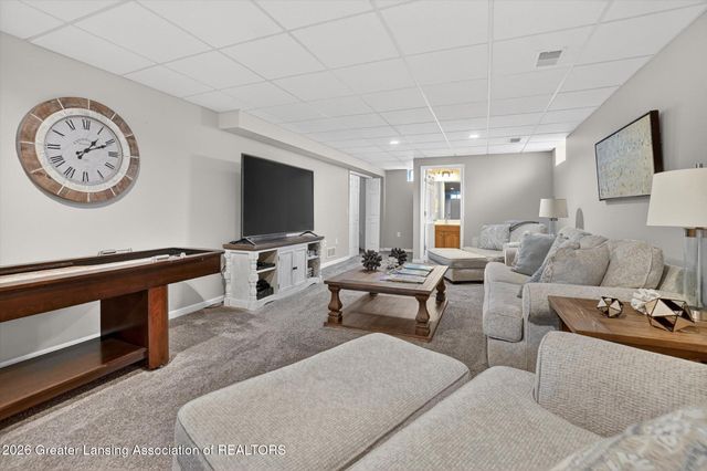 4600 Doncaster Avenue, Holt, MI 48842