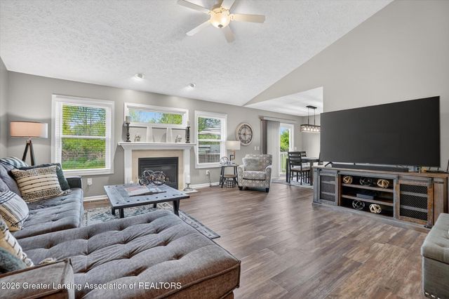 4600 Doncaster Avenue, Holt, MI 48842