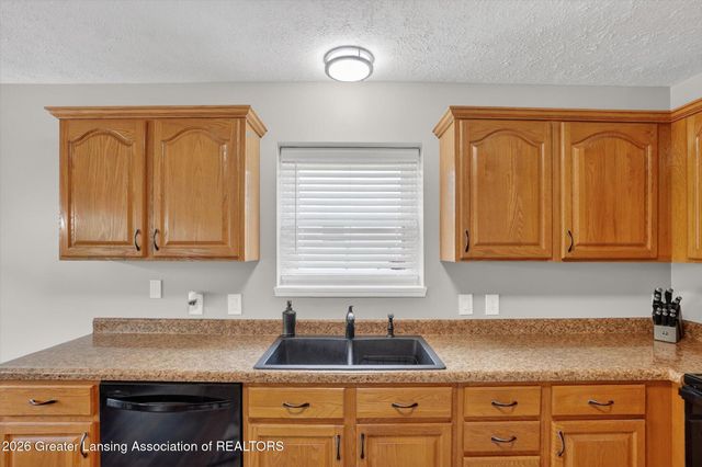 4600 Doncaster Avenue, Holt, MI 48842