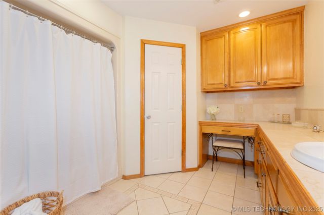 2284 E Roping Road, Atoka, OK 74525