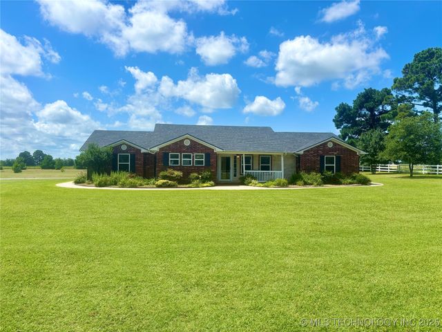 2284 E Roping Road, Atoka, OK 74525