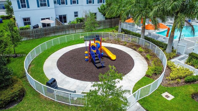 11889 NW 47th Manor, Coral Springs, FL 33076