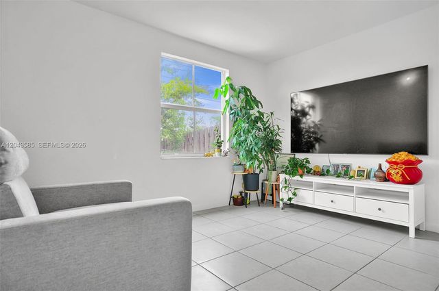 11889 NW 47th Manor, Coral Springs, FL 33076