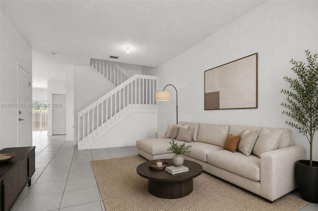 11889 NW 47th Manor, Coral Springs, FL 33076