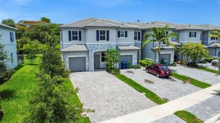 11889 NW 47th Manor, Coral Springs, FL 33076